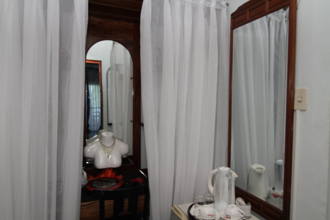 The Wilsons' Shangrila Bed & Breakfast Dumaguete City Eksteriør bilde